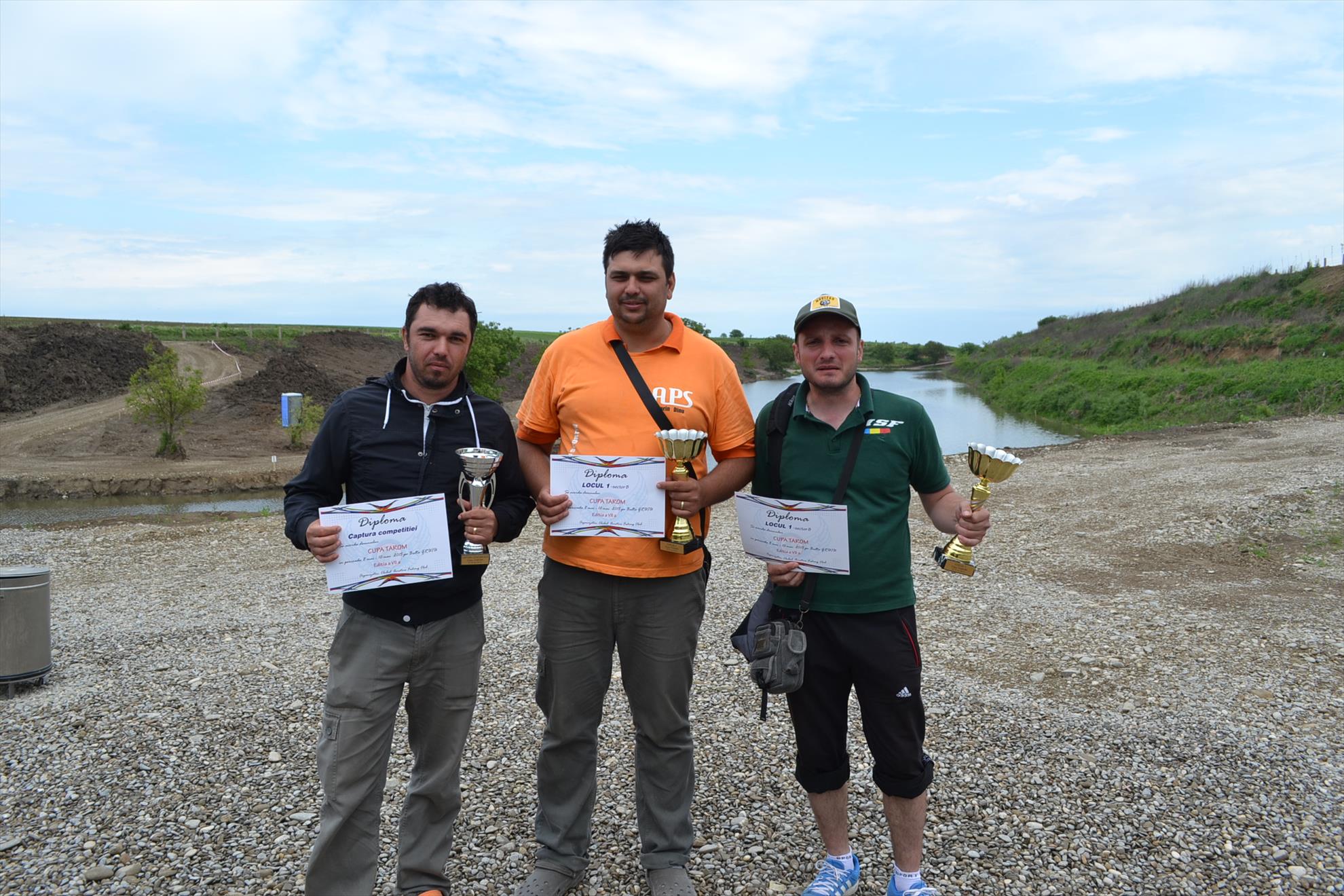 Gruiu (La da-i bataie)  8 - 10 mai 2015 - dsc1178.JPG